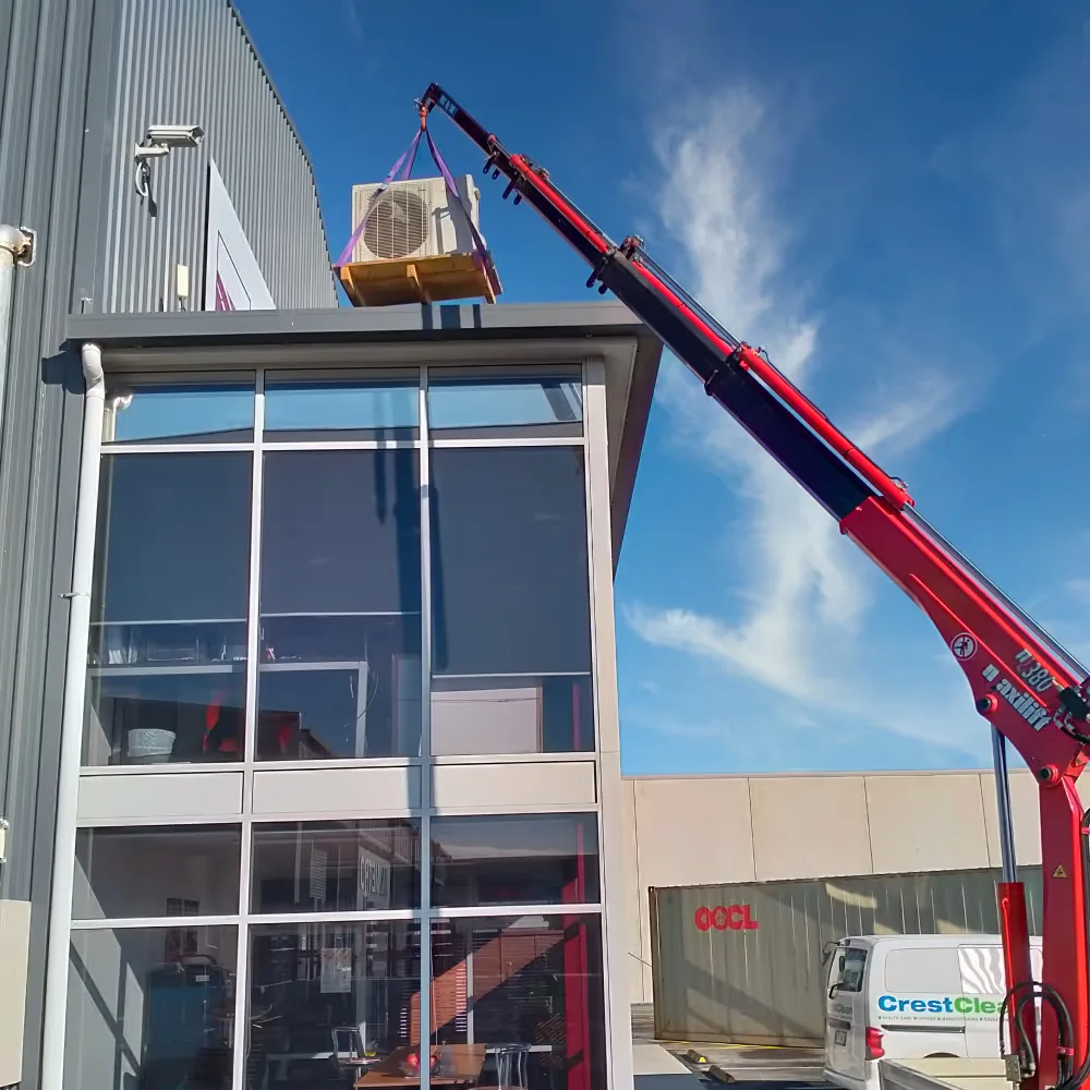 Little Lifts Heatpump