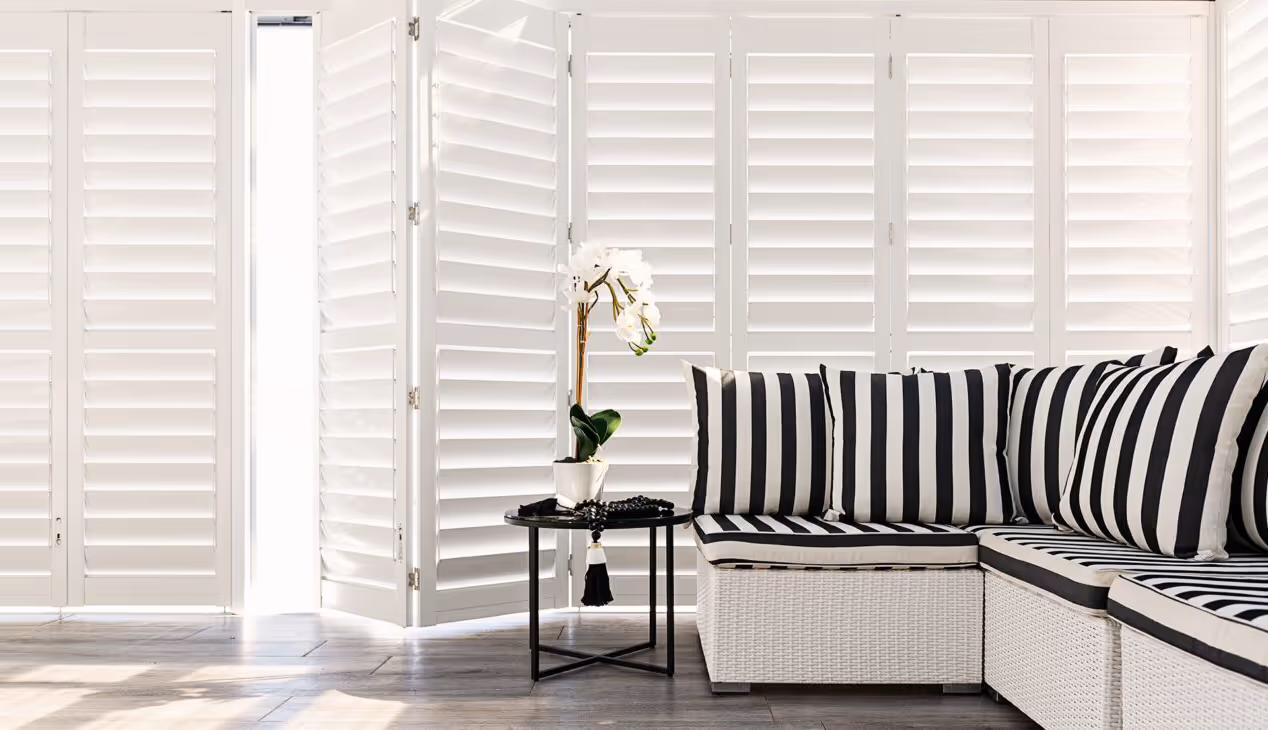A One Blinds Img exterior aluminium banner