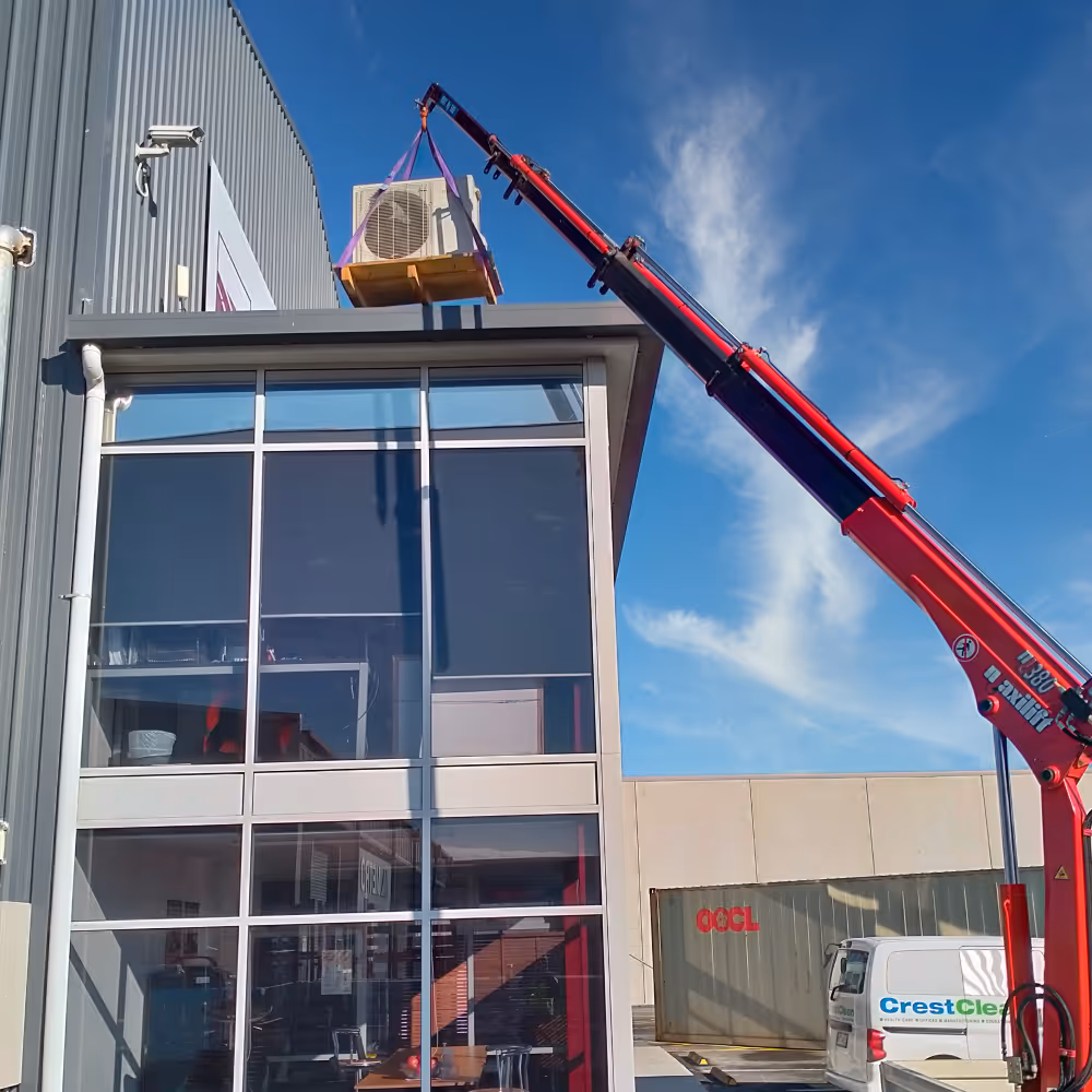 Little Lifts Heatpump